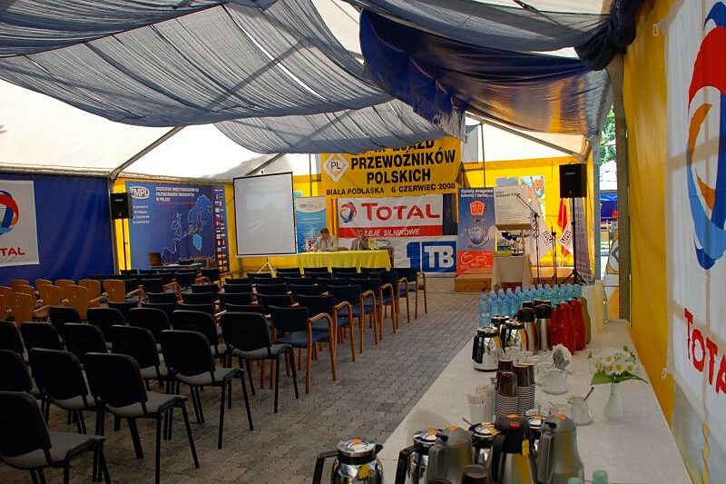 IX Zjazd Przewoźników, Sala obrad